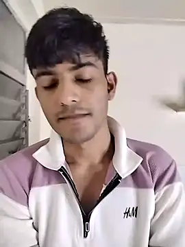 Snapshot of kingkartik7 chatting on February 5, 2025, 6:48 pm kingkartik7 online show from February 5, 2025, 6:48 pm
