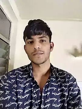Snapshot of kingkartik7 chatting on February 14, 2025, 9:32 pm kingkartik7 online show from February 14, 2025, 9:32 pm