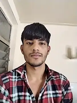 Snapshot of kingkartik7 chatting on February 25, 2025, 5:04 pm kingkartik7 online show from February 25, 2025, 5:04 pm