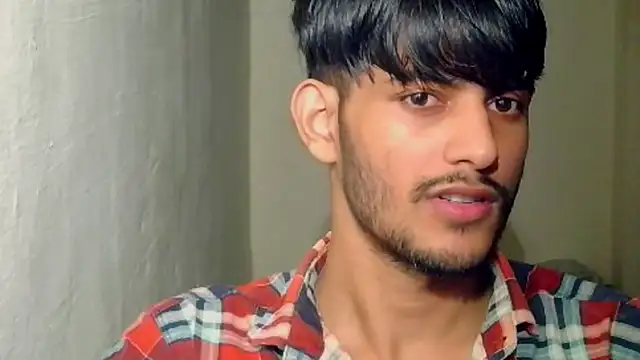 Snapshot of kingkartik7 chatting on September 29, 2025, 2:33 pm kingkartik7 online show from September 29, 2025, 2:33 pm