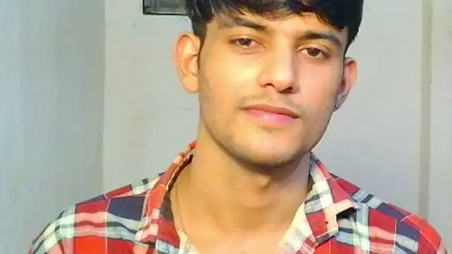 Snapshot of kingkartik7 chatting on December 17, 2025, 1:17 pm kingkartik7 online show from December 17, 2025, 1:17 pm