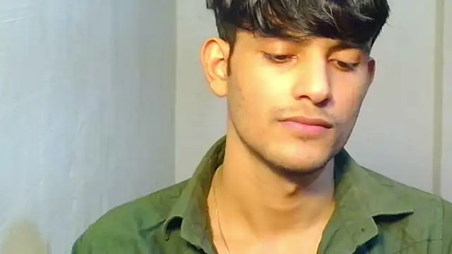 Snapshot of kingkartik7 chatting on December 21, 2025, 2:13 pm kingkartik7 online show from December 21, 2025, 2:13 pm