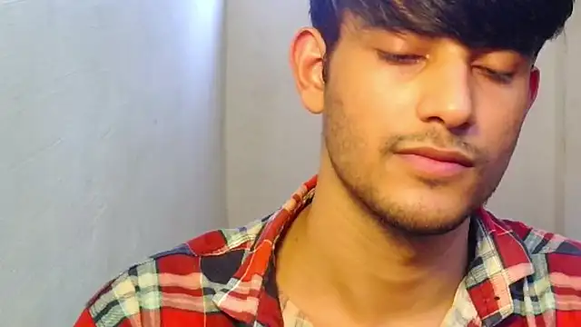 Snapshot of kingkartik7 chatting on January 18, 2026, 10:19 am kingkartik7 online show from January 18, 2026, 10:19 am