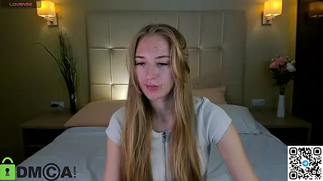 Snapshot of Stacy_River chatting on September 29, 2025, 8:08 am Stacy River online show from September 29, 2025, 8:08 am