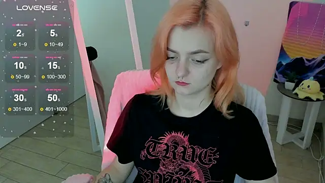 Fire Bestie online show from October 12, 2025, 12:59 pm