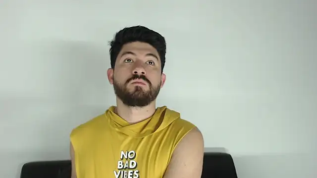 Snapshot of Galit_g chatting on November 5, 2025, 9:48 pm Galit g online show from November 5, 2025, 9:48 pm