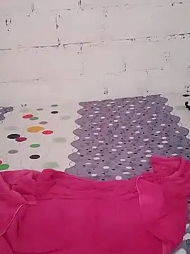 sariitha sw online show from April 14, 2026, 7:20 pm