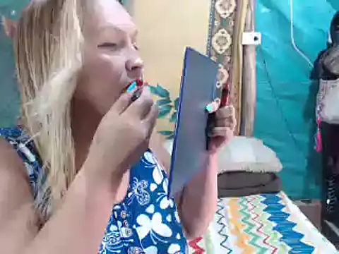 mom son dirty online show from October 8, 2025, 2:47 pm