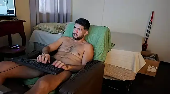 LUH133 online show from December 17, 2024, 5:47 pm