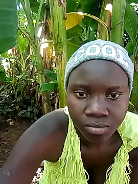 Black juicy24 online show from January 5, 2025, 12:10 pm