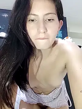 Salomecam30 online show from December 3, 2024, 4:03 am