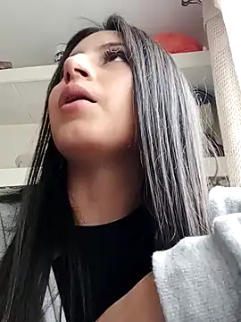 Salomecam30 online show from December 27, 2024, 5:26 pm