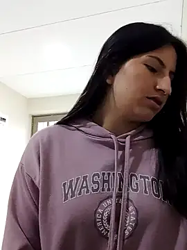 Salomecam30 online show from February 9, 2025, 10:11 pm