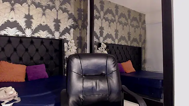 Matthew Dixonn online show from January 17, 2025, 5:32 am