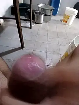 Snapshot of Alva14cm chatting on December 3, 2024, 7:55 pm Alva14cm online show from December 3, 2024, 7:55 pm