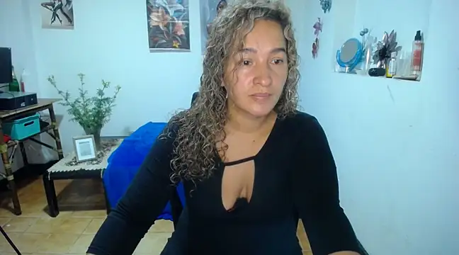 Snapshot of mature_tammyjones chatting on February 17, 2025, 12:38 pm mature tammyjones online show from February 17, 2025, 12:38 pm