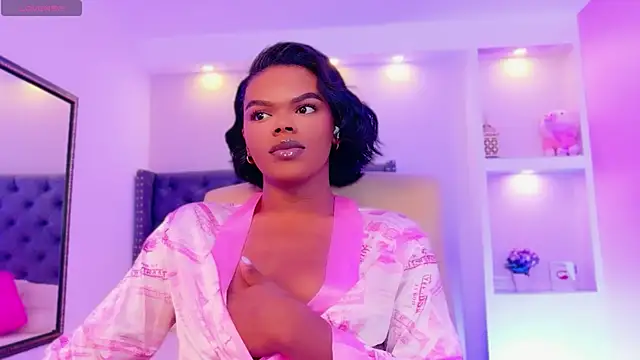 CamiEstrada online show from September 10, 2025, 8:09 pm