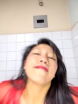 Snapshot of Giviper1 chatting on October 26, 2025, 2:39 am Giviper1 online show from October 26, 2025, 2:39 am