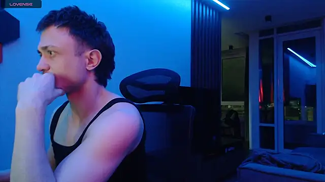 Snapshot of alex_nash chatting on November 15, 2025, 11:43 pm alex nash online show from November 15, 2025, 11:43 pm