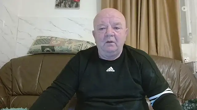 fullballs6 online show from January 15, 2026, 3:00 am