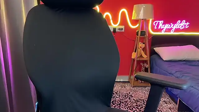 simrann 69 online show from January 9, 2026, 4:15 am