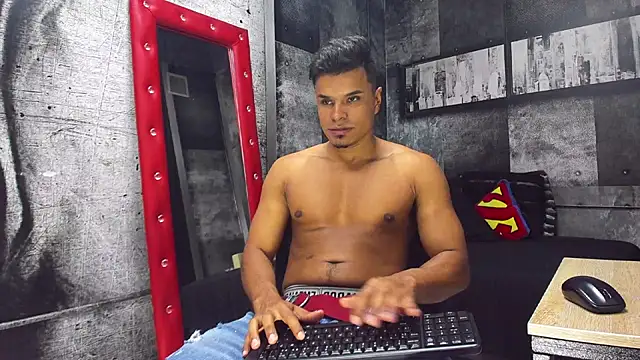 Derek Lustfordx online show from January 16, 2025, 11:15 am