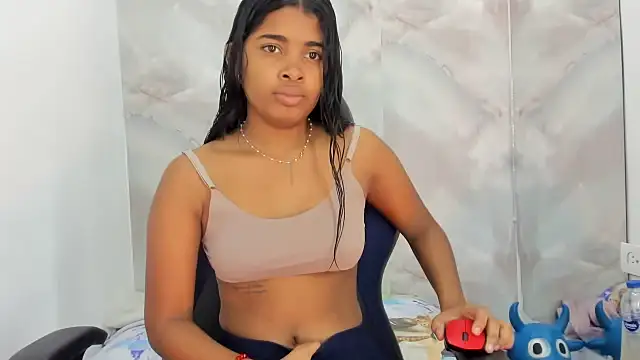 Snapshot of aitanacortes chatting on October 12, 2025, 1:43 pm aitanacortes online show from October 12, 2025, 1:43 pm