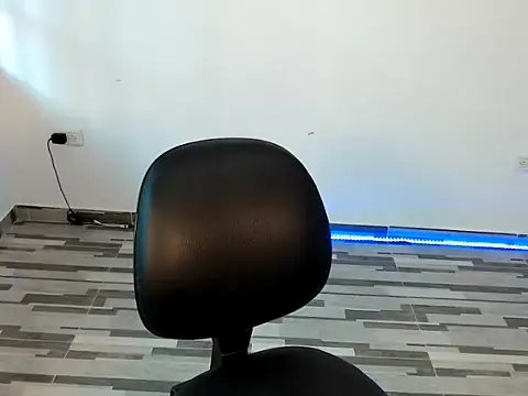 naomi h1 online show from April 10, 2026, 7:18 pm