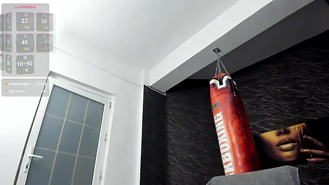 leonardsmith01 online show from February 22, 2025, 11:35 pm