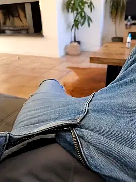 Kevoon991 online show from March 4, 2025, 3:26 pm