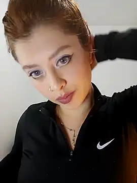 Snapshot of nix_white chatting on January 12, 2025, 10:43 pm nix white online show from January 12, 2025, 10:43 pm