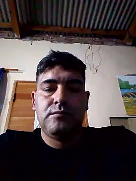 ositocaliente29 online show from November 25, 2025, 3:12 pm