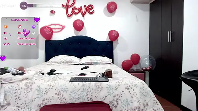 Sanyi hot online show from February 19, 2025, 10:09 pm