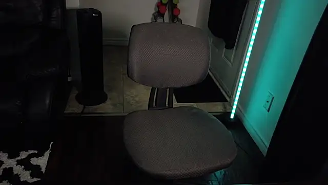 Thekodyy online show from November 21, 2025, 1:15 am