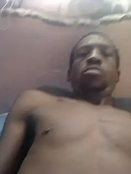 Snapshot of Eugenemtsiri chatting on April 3, 2026, 5:05 am Eugenemtsiri online show from April 3, 2026, 5:05 am