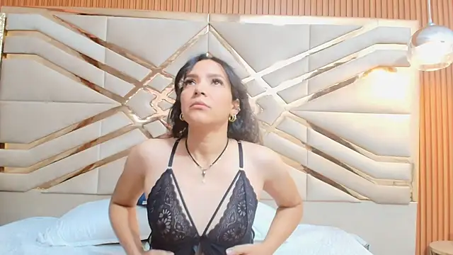 Sluttyandmature online show from February 12, 2025, 12:44 pm