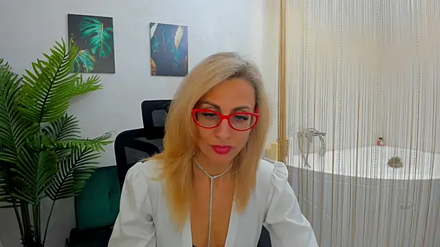 MuseOfStage online show from February 13, 2025, 10:55 am