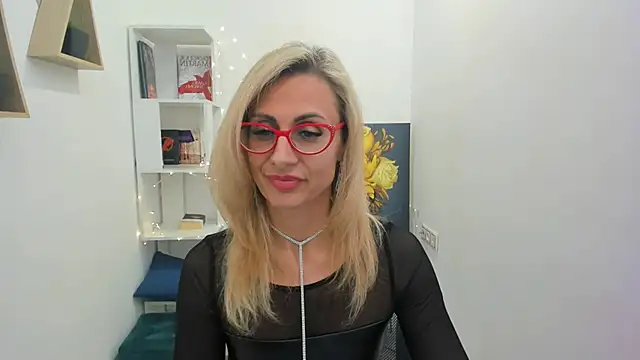 MuseOfStage online show from March 5, 2025, 5:39 pm