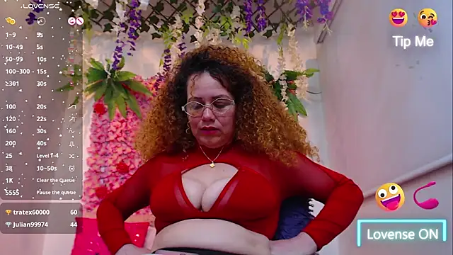 Snapshot of BLONDE_SEXYHOT chatting on January 10, 2026, 10:14 pm BLONDE SEXYHOT online show from January 10, 2026, 10:14 pm