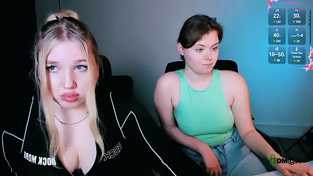 Snapshot of juli_kisss chatting on January 11, 2025, 3:13 am juli kisss online show from January 11, 2025, 3:13 am