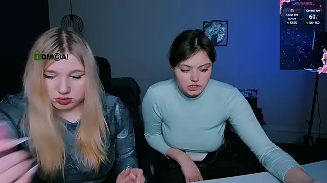 Snapshot of juli_kisss chatting on January 24, 2025, 5:21 am juli kisss online show from January 24, 2025, 5:21 am