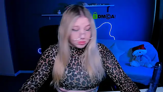 Snapshot of juli_kisss chatting on March 4, 2025, 9:40 am juli kisss online show from March 4, 2025, 9:40 am