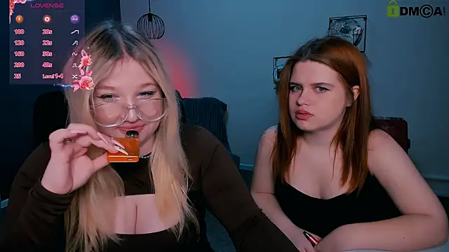 Snapshot of juli_kisss chatting on March 5, 2025, 10:54 pm juli kisss online show from March 5, 2025, 10:54 pm