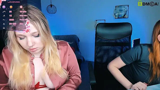 Snapshot of juli_kisss chatting on March 9, 2025, 4:11 pm juli kisss online show from March 9, 2025, 4:11 pm