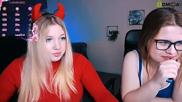 Snapshot of juli_kisss chatting on March 17, 2025, 1:57 am juli kisss online show from March 17, 2025, 1:57 am