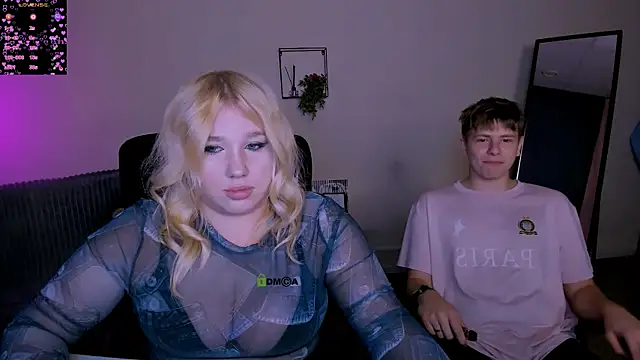 Snapshot of juli_kisss chatting on September 11, 2025, 7:14 pm juli kisss online show from September 11, 2025, 7:14 pm