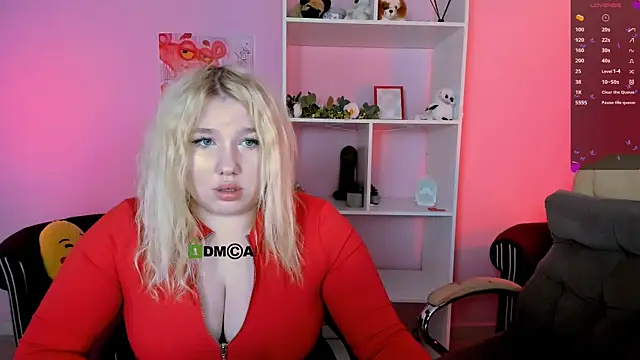 Snapshot of juli_kisss chatting on September 18, 2025, 7:38 pm juli kisss online show from September 18, 2025, 7:38 pm