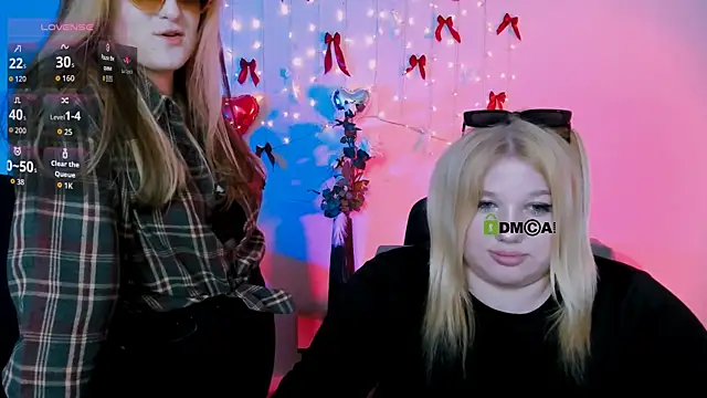 juli kisss online show from April 28, 2026, 3:22 am