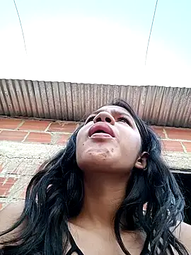 Snapshot of Little_Pau_Dirty chatting on November 6, 2025, 11:22 am Little Pau Dirty online show from November 6, 2025, 11:22 am