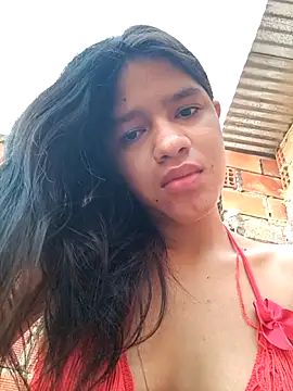 Snapshot of Little_Pau_Dirty chatting on November 8, 2025, 12:38 pm Little Pau Dirty online show from November 8, 2025, 12:38 pm